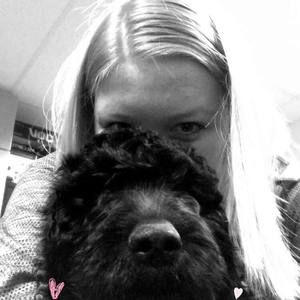 Meet your Posher, Kendra